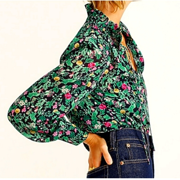 J. Crew Tops - J. Crew Drapey tie-neck ruffle top in winter garden floral